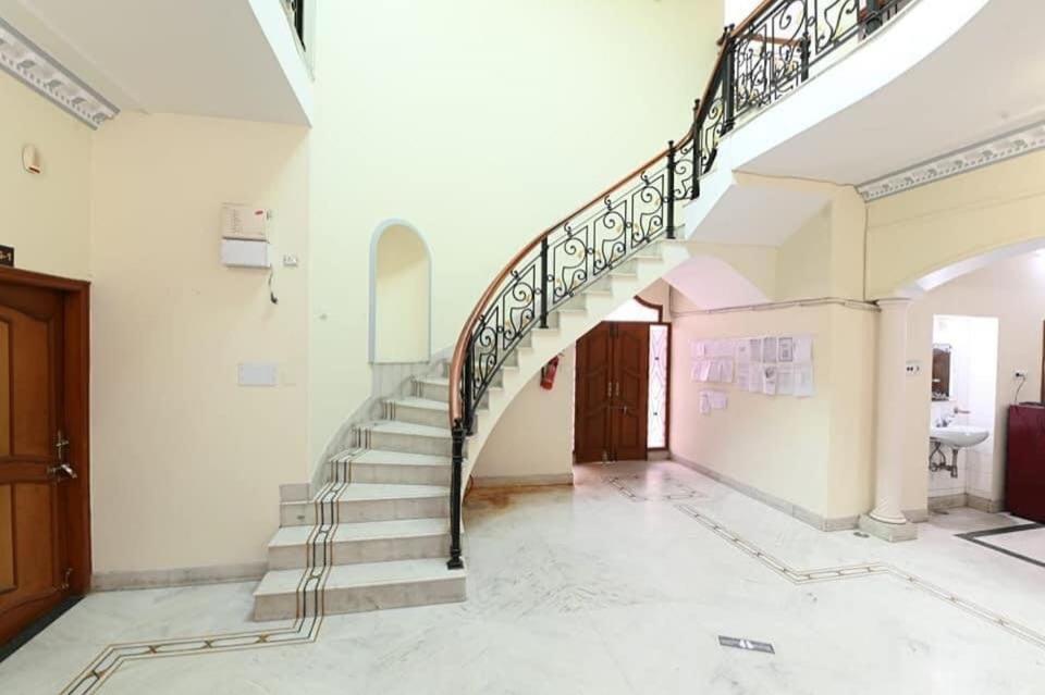 O Couples Friendly Hotel 3*
